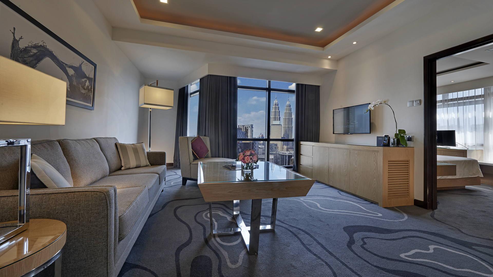 Berjaya Times Square Hotel, Kuala Lumpur Exterior foto Living room of a suite